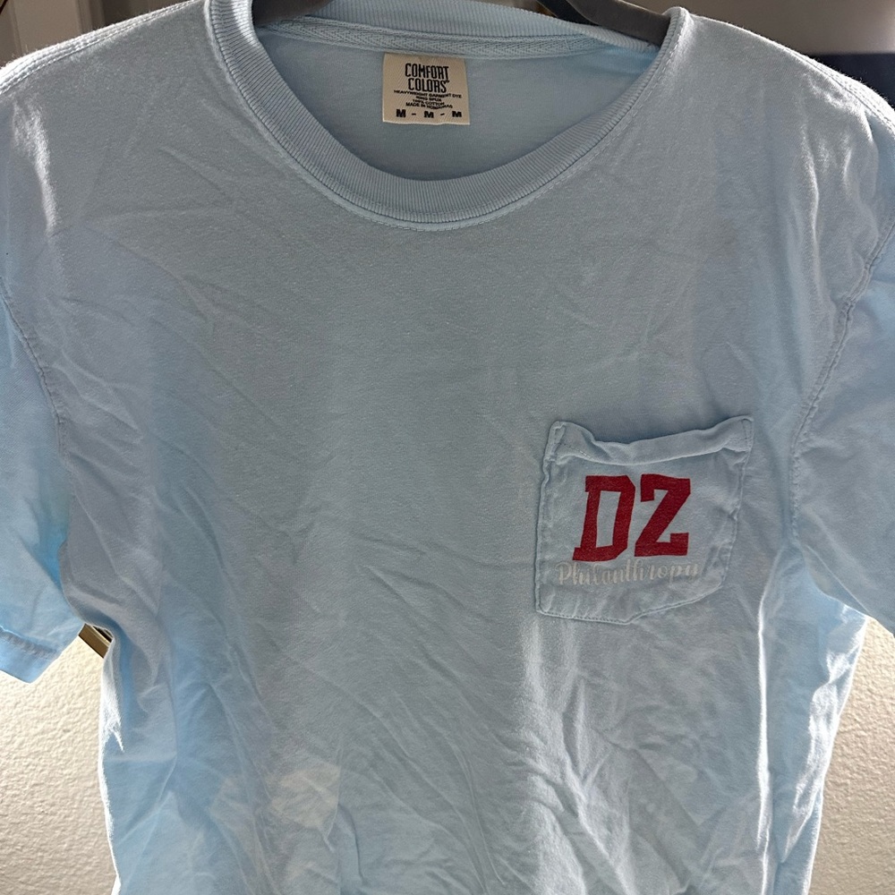 Size medium Delta Zeta sorority t-shirt